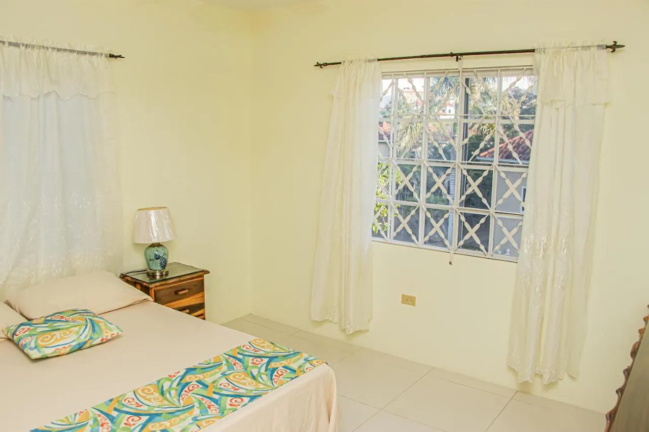 Carnation 156 Apartment Montego Bay
