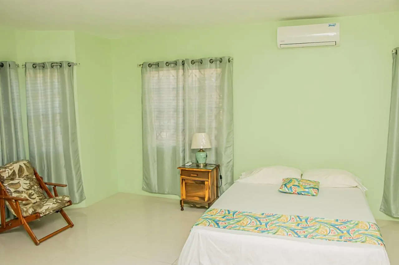 Carnation 156 Apartment Montego Bay