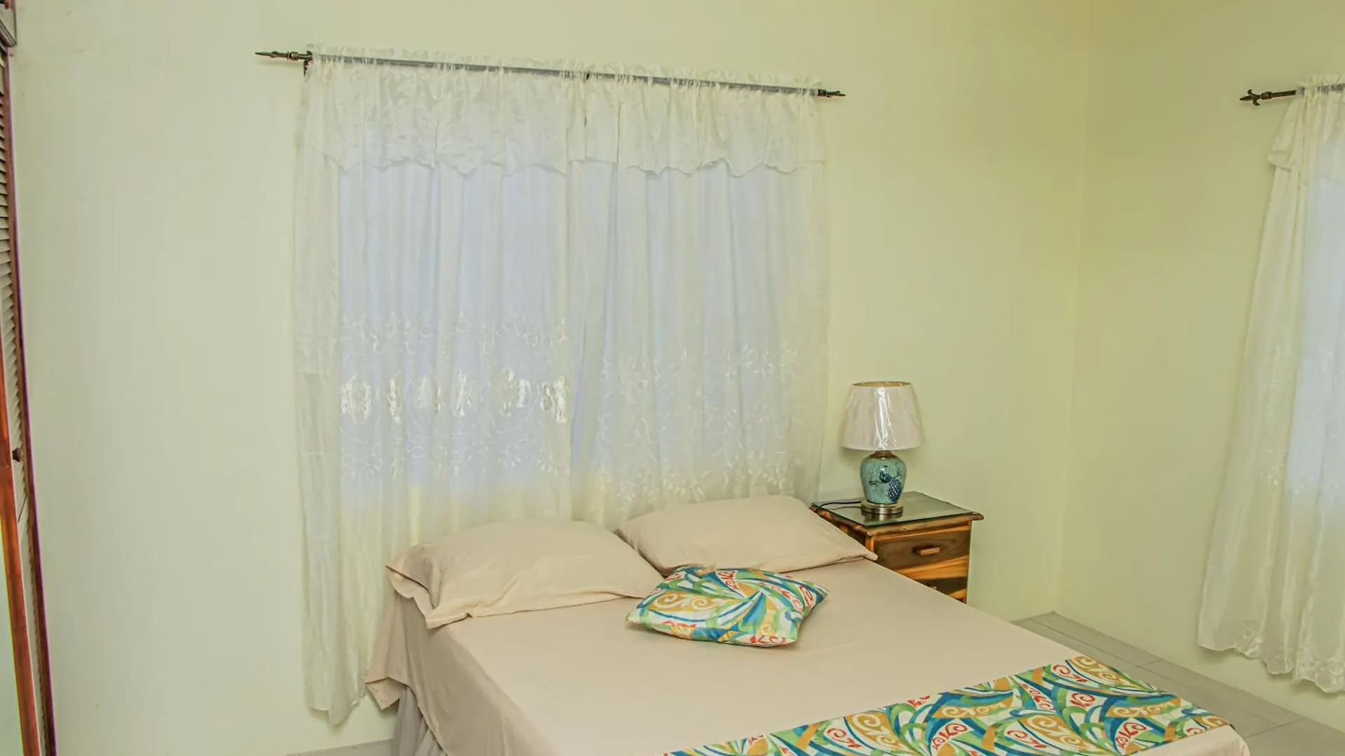 Carnation 156 Apartment Montego Bay